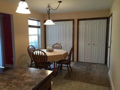 108 Sparrow Loop, Bushkill, PA 18324 photo 2