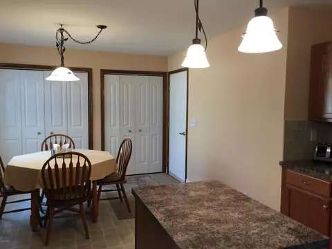 108 Sparrow Loop, Bushkill, PA 18324 photo 3