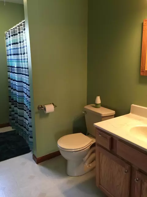 108 Sparrow Loop, Bushkill, PA 18324 photo 29