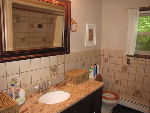 150 Edgewater Dr, Dingmans Ferry, PA 18328 photo 10