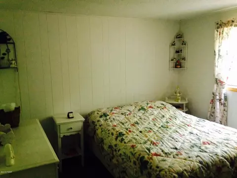 184 Spring Rd, Dingmans Ferry, PA 18328 photo 6