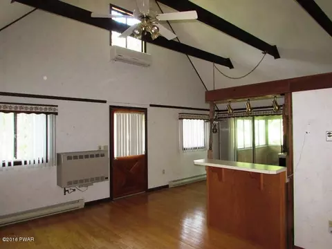 159 Spring Dr, Dingmans Ferry, PA 18328 photo 6
