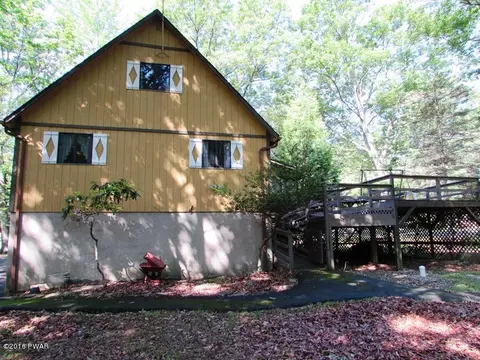 159 Spring Dr, Dingmans Ferry, PA 18328 photo 21