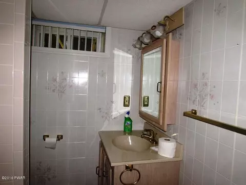 159 Spring Dr, Dingmans Ferry, PA 18328 photo 14