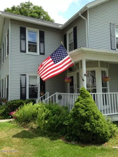 376 Jackson St, Thompson, PA 18465 photo 9