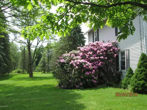 376 Jackson St, Thompson, PA 18465 photo 10