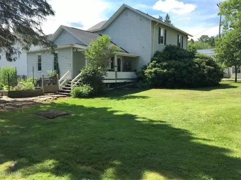 376 Jackson St, Thompson, PA 18465 photo 5
