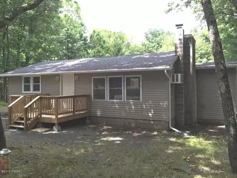 136 Doolan Rd, Dingmans Ferry, PA 18328 photo 1