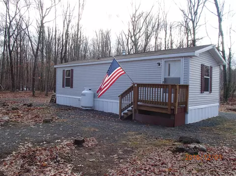 214 Bone Ridge Rd, Hawley, PA 18428 photo 1