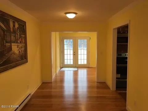 233 Westfall Dr, Dingmans Ferry, PA 18328 photo 7