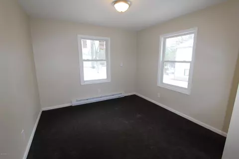 233 Westfall Dr, Dingmans Ferry, PA 18328 photo 15