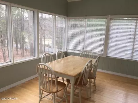 134 Outer Dr, Dingmans Ferry, PA 18328 photo 7