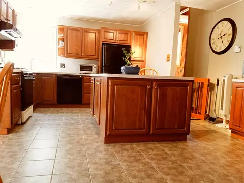 113 Windwards Ln, Dingmans Ferry, PA 18328 photo 36