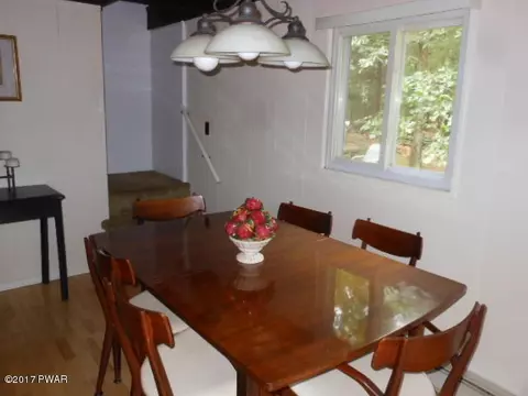 237 Skyline Dr, Dingmans Ferry, PA 18328 photo 8