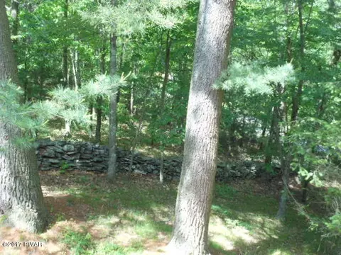 237 Skyline Dr, Dingmans Ferry, PA 18328 photo 19