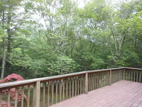 237 Skyline Dr, Dingmans Ferry, PA 18328 photo 24