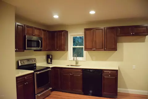 178 Outer Dr, Dingmans Ferry, PA 18328 photo 26