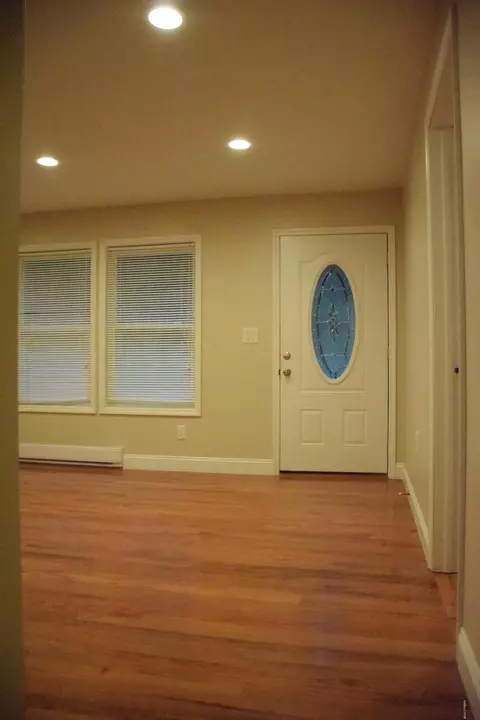 178 Outer Dr, Dingmans Ferry, PA 18328 photo 11