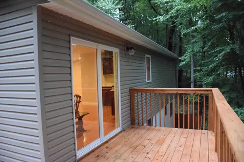 178 Outer Dr, Dingmans Ferry, PA 18328 photo 7