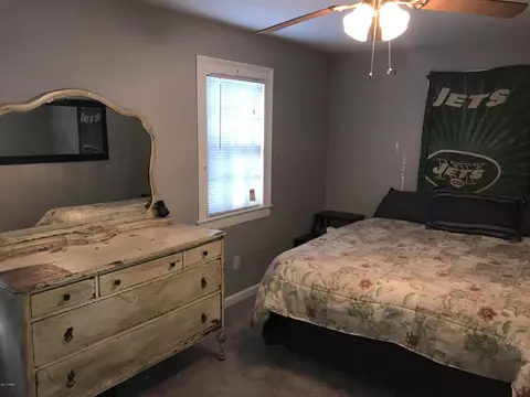585 Sterling Rd, Newfoundland, PA 18445 photo 16
