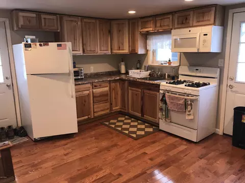 585 Sterling Rd, Newfoundland, PA 18445 photo 7