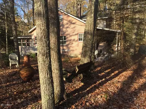 219 Dorys Rd, Dingmans Ferry, PA 18328 photo 3