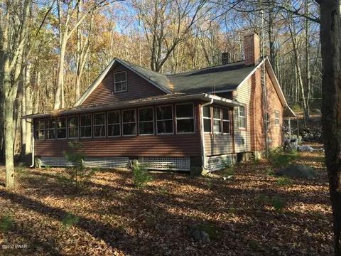 219 Dorys Rd, Dingmans Ferry, PA 18328 photo 1