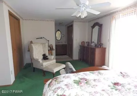 215 Spring Rd, Dingmans Ferry, PA 18328 photo 12
