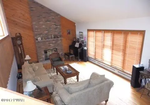 215 Spring Rd, Dingmans Ferry, PA 18328 photo 3