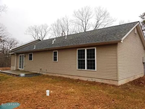 122 Ledgeway Dr, Dingmans Ferry, PA 18328 photo 37