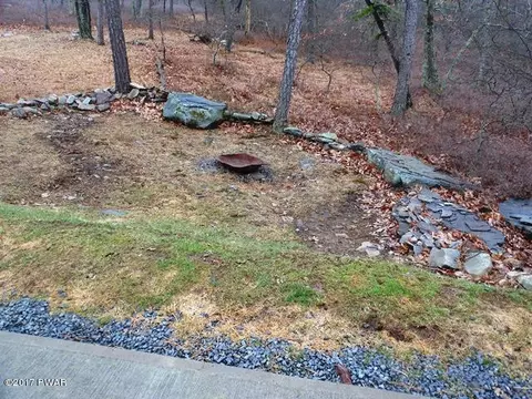 122 Ledgeway Dr, Dingmans Ferry, PA 18328 photo 38