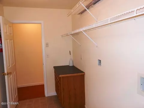 122 Ledgeway Dr, Dingmans Ferry, PA 18328 photo 26