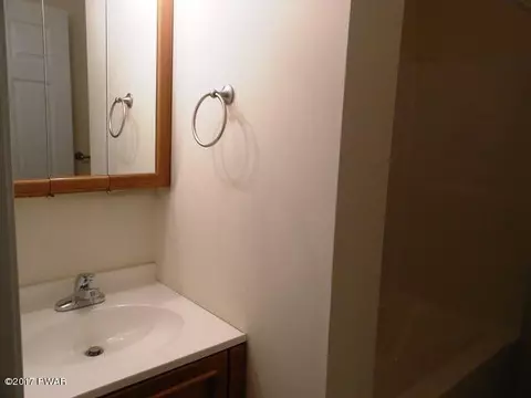 122 Ledgeway Dr, Dingmans Ferry, PA 18328 photo 25
