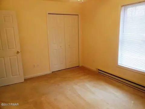 122 Ledgeway Dr, Dingmans Ferry, PA 18328 photo 22