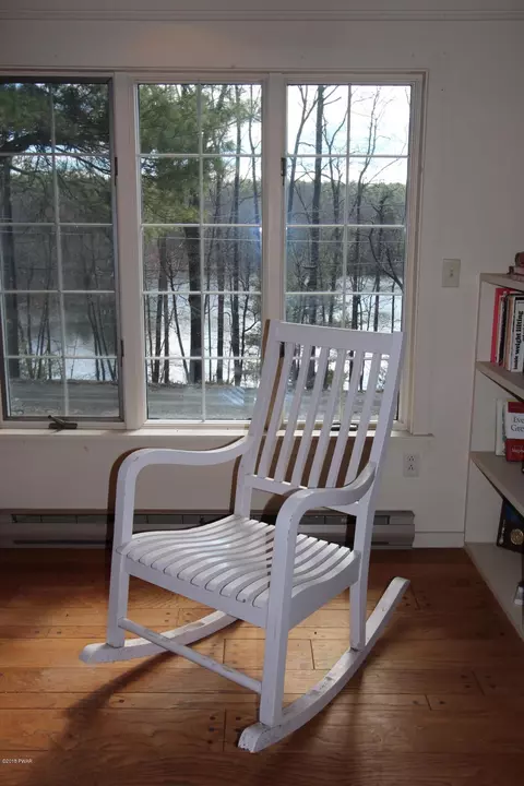 127 Panorama Trl, Dingmans Ferry, PA 18328 photo 38