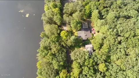 127 Panorama Trl, Dingmans Ferry, PA 18328 photo 5