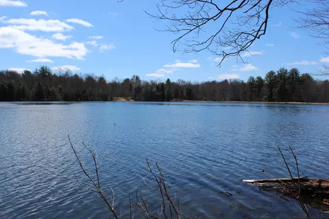 127 Panorama Trl, Dingmans Ferry, PA 18328 photo 8