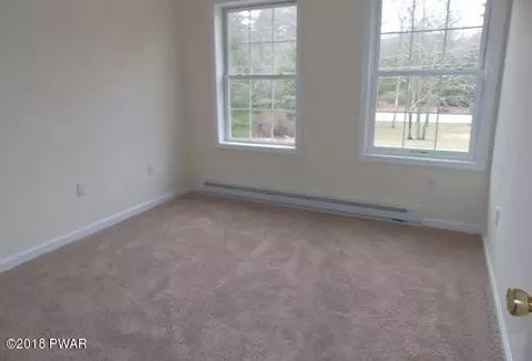 332 Marcel Dr, Dingmans Ferry, PA 18328 photo 11