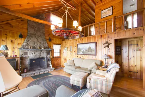 149 Lightning Way, Paupack, PA 18451 photo 7