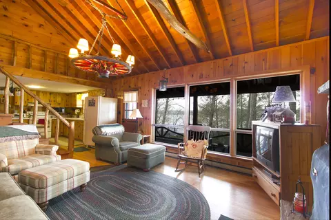 149 Lightning Way, Paupack, PA 18451 photo 8
