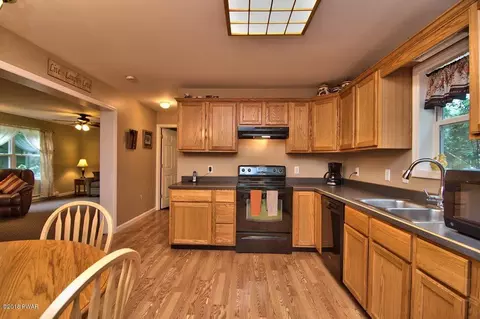 121 Beech Rd, Dingmans Ferry, PA 18328 photo 12