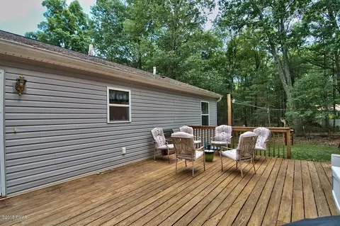 121 Beech Rd, Dingmans Ferry, PA 18328 photo 30