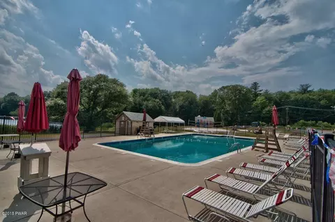 121 Beech Rd, Dingmans Ferry, PA 18328 photo 41