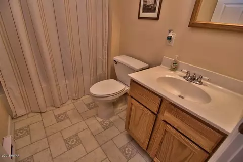 121 Beech Rd, Dingmans Ferry, PA 18328 photo 17