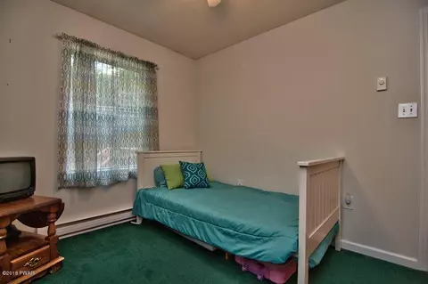 121 Beech Rd, Dingmans Ferry, PA 18328 photo 19