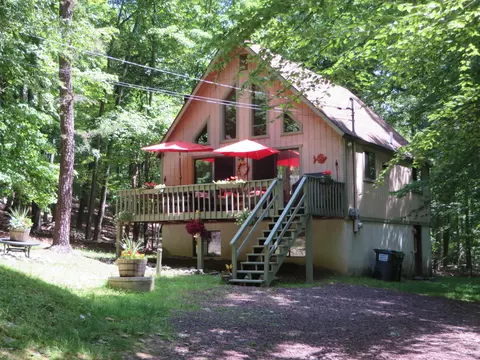 2112 Eagle Path, Bushkill, PA 18324 photo 34