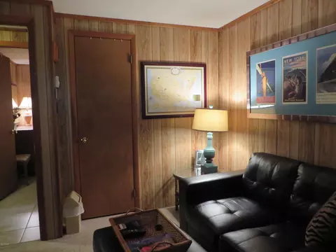 2112 Eagle Path, Bushkill, PA 18324 photo 19