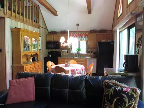 2112 Eagle Path, Bushkill, PA 18324 photo 9
