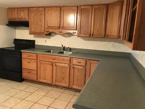 135 Maple St, Dingmans Ferry, PA 18328 photo 7