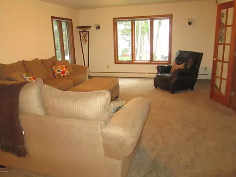 110 Chipmunk Dr, Tafton, PA 18464 photo 19